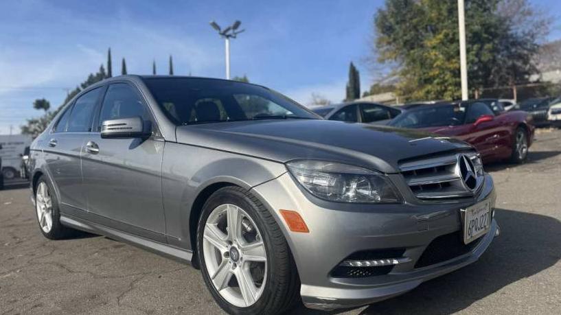 MERCEDES-BENZ C-CLASS 2011 WDDGF5EB2BR143430 image