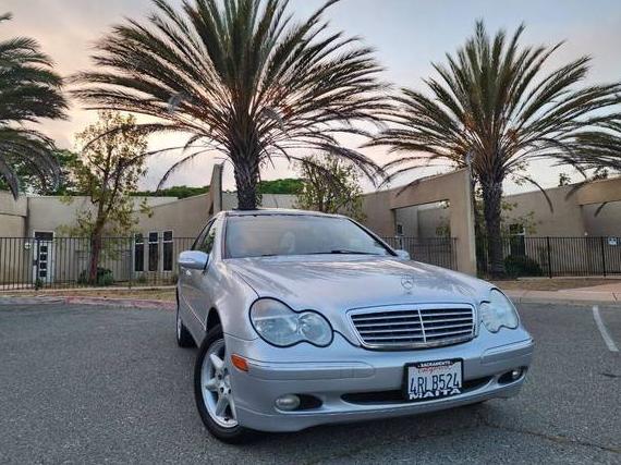 MERCEDES-BENZ C-CLASS 2001 WDBRF64J41F047055 image