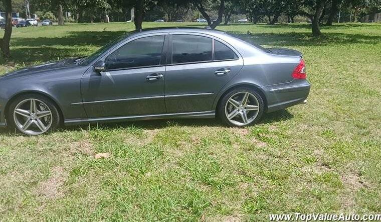 MERCEDES-BENZ E-CLASS 2008 WDBUF77X18B267674 image