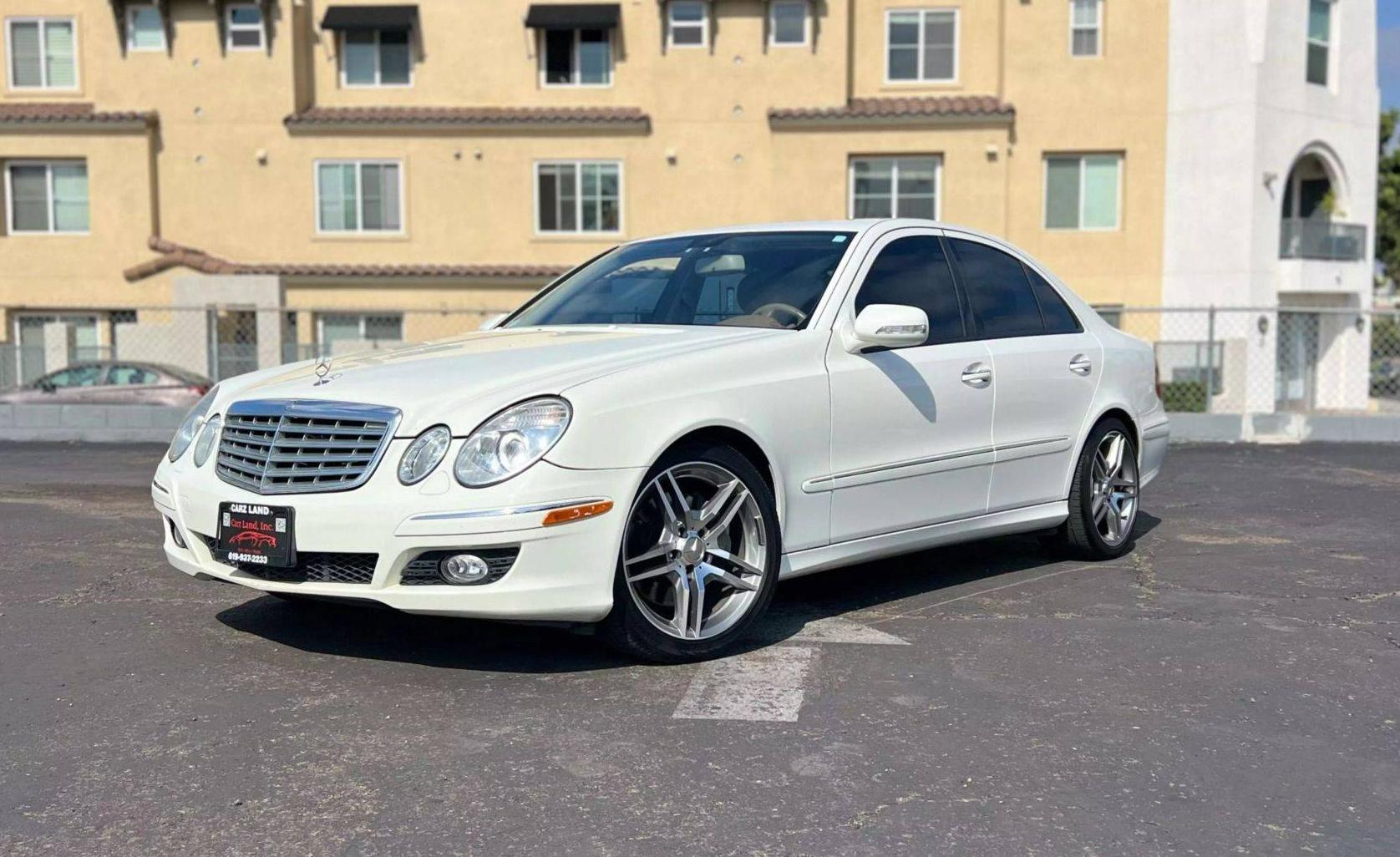 MERCEDES-BENZ E-CLASS 2007 WDBUF56X77B008126 image