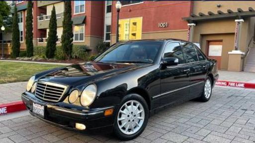 MERCEDES-BENZ E-CLASS 2000 WDBJF65J6YB095170 image