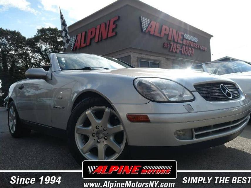 MERCEDES-BENZ SLK-CLASS 1998 WDBKK47F3WF077129 image