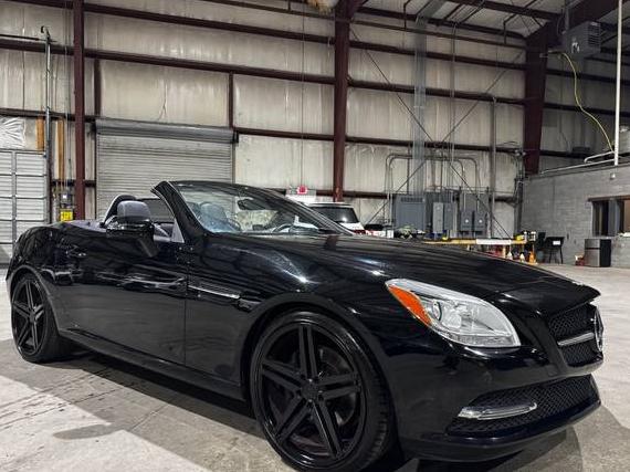 MERCEDES-BENZ SLK-CLASS 2016 WDDPK3JA0GF122582 image