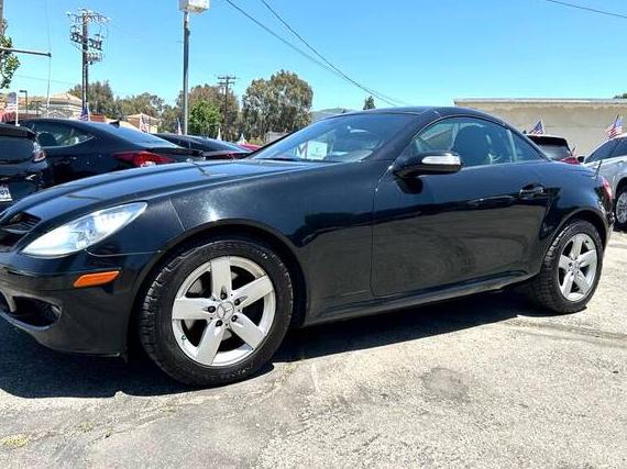MERCEDES-BENZ SLK-CLASS 2007 WDBWK54F27F158555 image