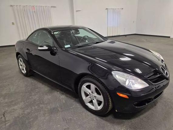 MERCEDES-BENZ SLK-CLASS 2006 WDBWK54F06F075995 image