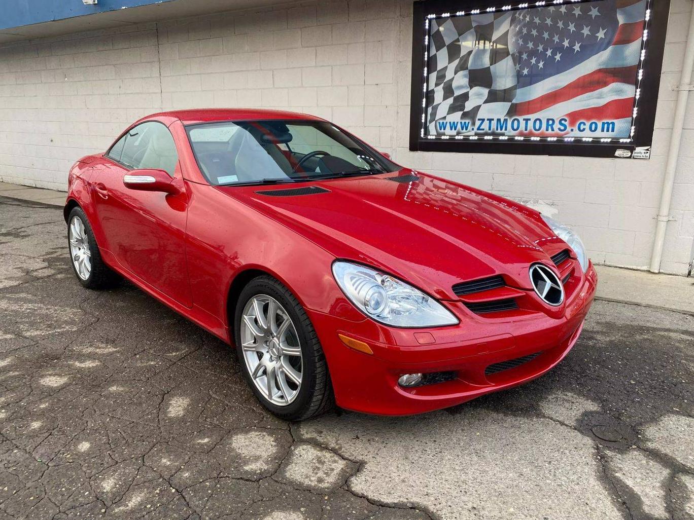 MERCEDES-BENZ SLK-CLASS 2005 WDBWK56F65F069890 image