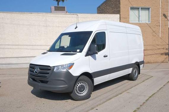 MERCEDES-BENZ SPRINTER 2025 W1Y4KBHY1ST217569 image