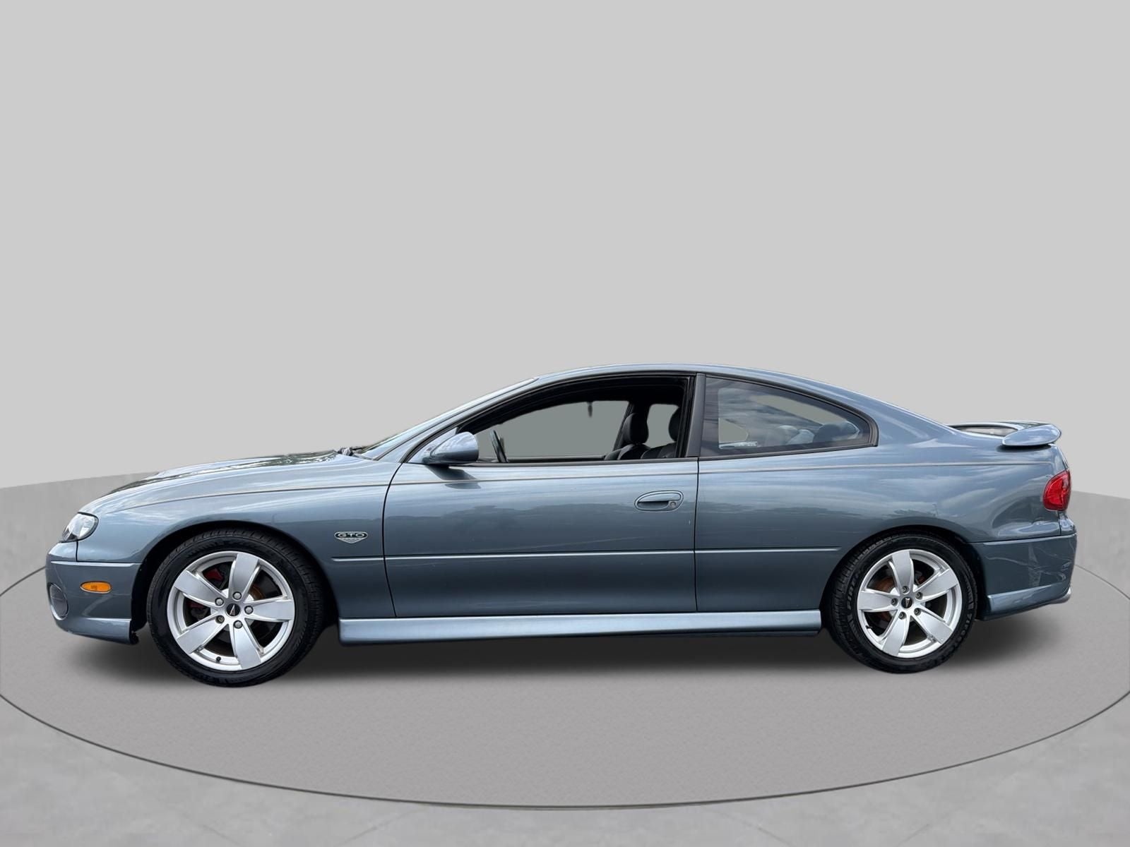 pontiac gto 2005 6G2VX12UX5L473070 image pontiac gto 2005 6G2VX12UX5L473070 image