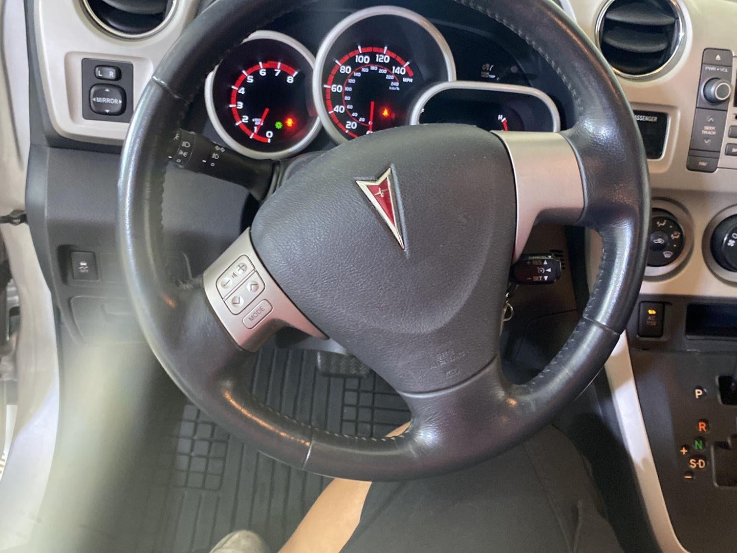 pontiac vibe 2009 5Y2SR67039Z430248 image pontiac vibe 2009 5Y2SR67039Z430248 image