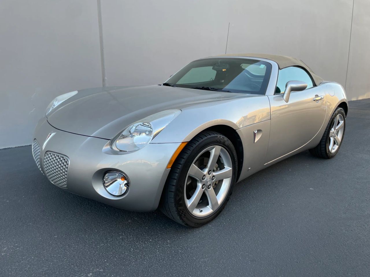 pontiac solstice 2008 1G2MB35B38Y119217 image pontiac solstice 2008 1G2MB35B38Y119217 image