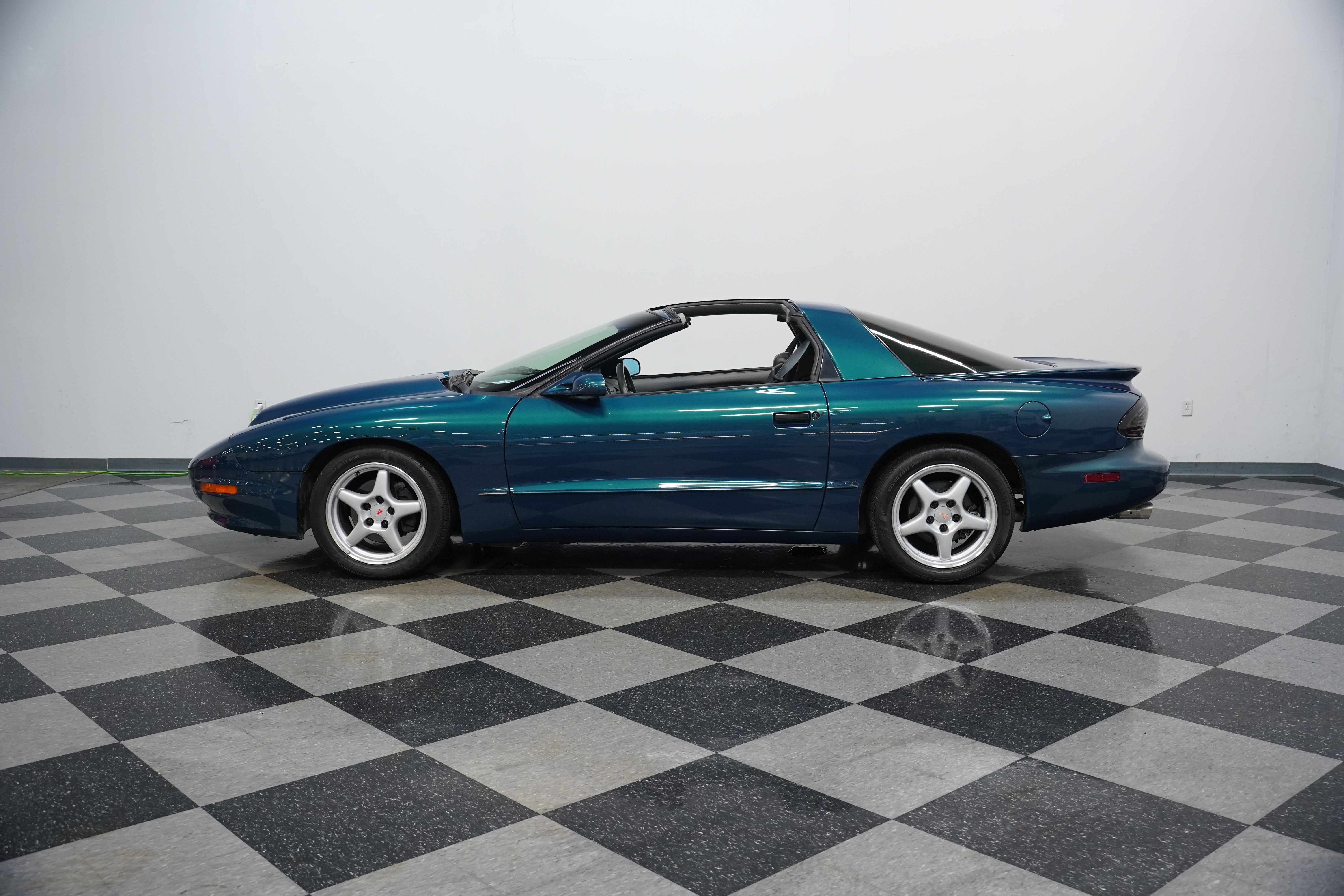 pontiac firebird 1997 2G2FV22P5V2206619 image pontiac firebird 1997 2G2FV22P5V2206619 image