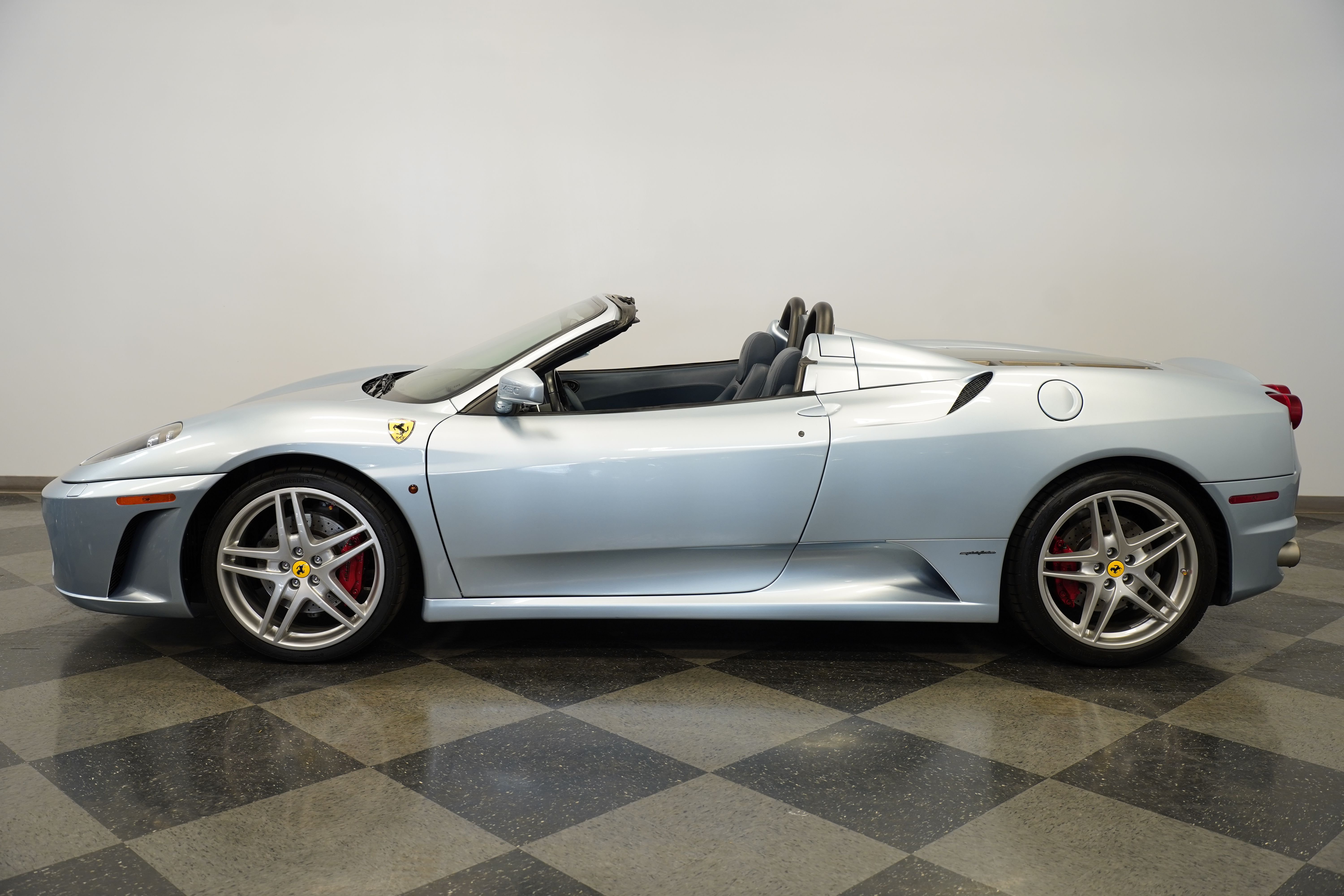 ferrari f430 2005 ZFFEW59A850144157 image ferrari f430 2005 ZFFEW59A850144157 image