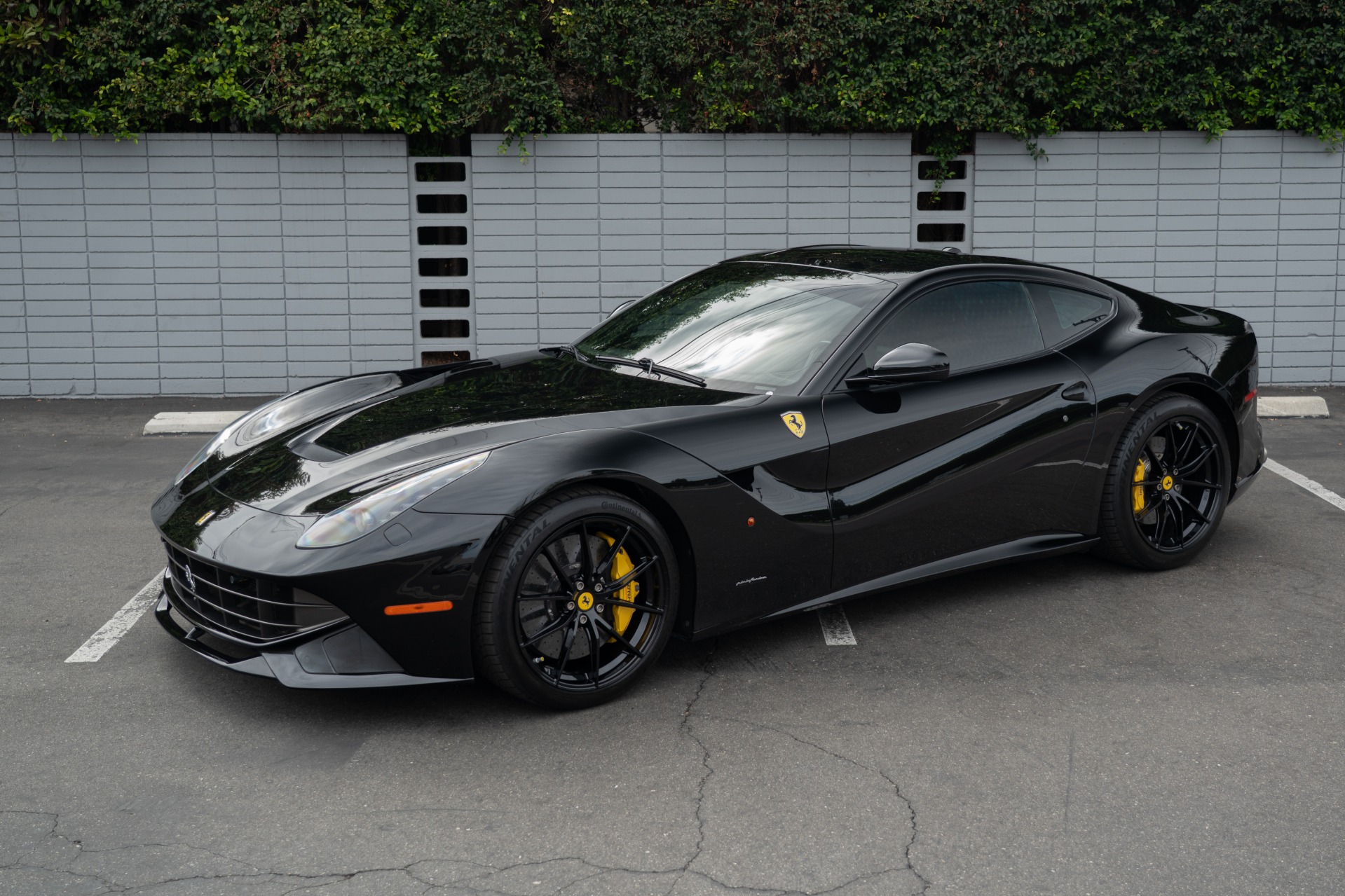 ferrari f12berlinetta 2014 ZFF74UFA3E0199709 image ferrari f12berlinetta 2014 ZFF74UFA3E0199709 image