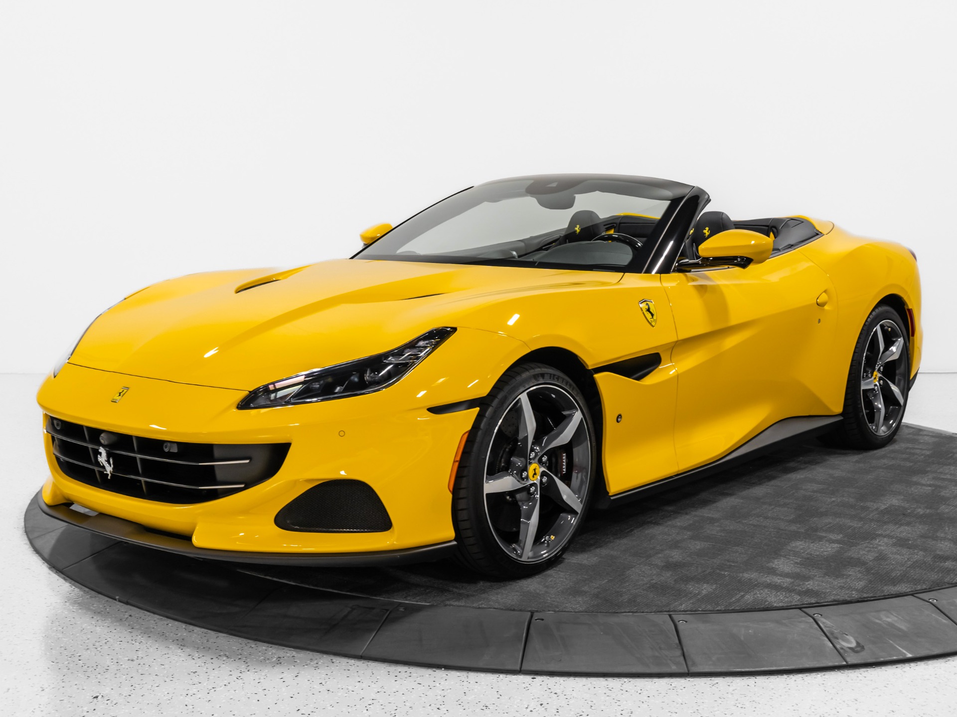 ferrari portofino 2023 ZFF02RPA8P0291193 image ferrari portofino 2023 ZFF02RPA8P0291193 image