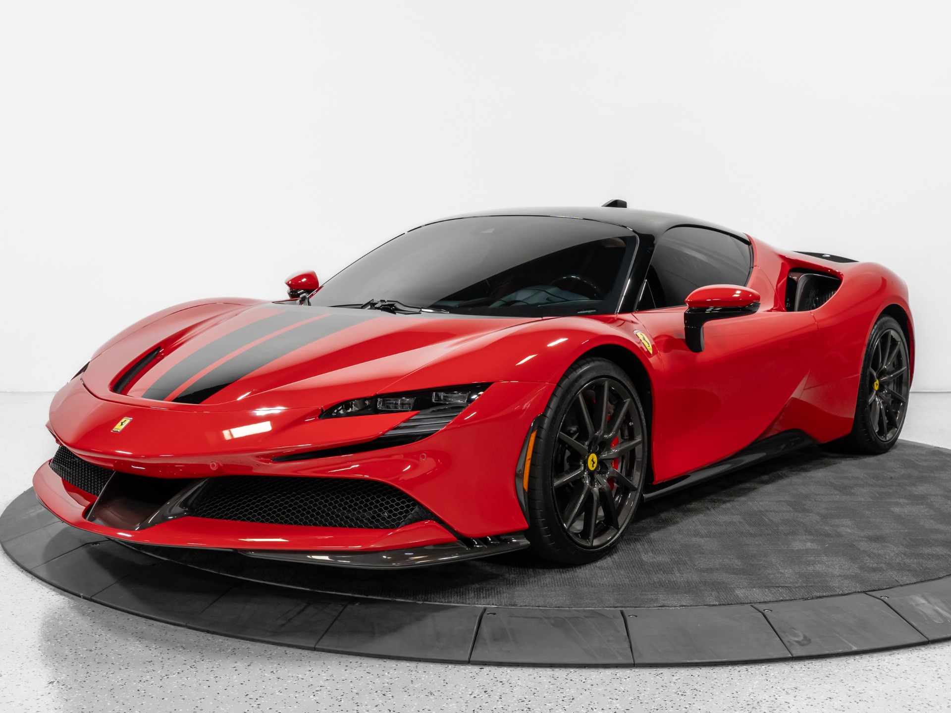 ferrari sf90 2023 ZFF95NLA7P0288105 image ferrari sf90 2023 ZFF95NLA7P0288105 image