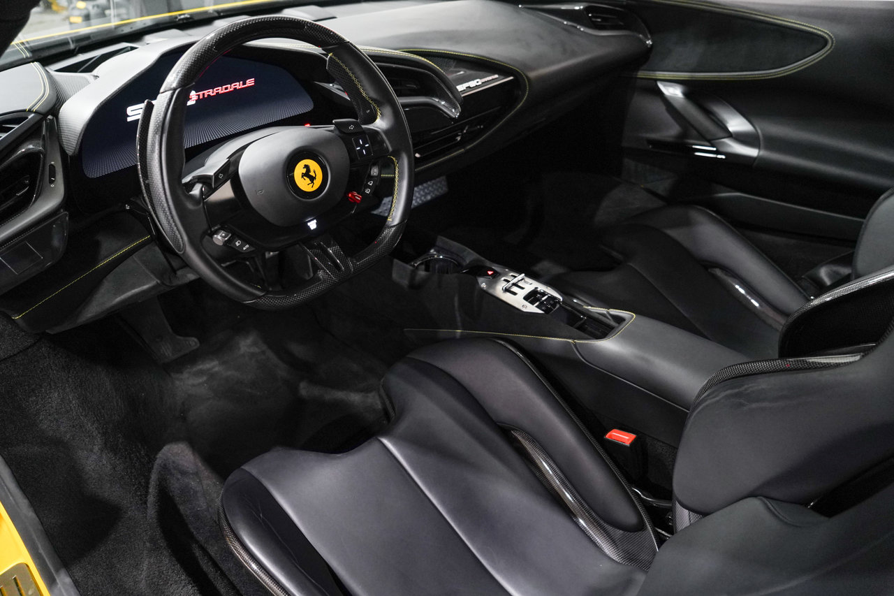ferrari sf90 2021 ZFF95NLA2M0266282 image ferrari sf90 2021 ZFF95NLA2M0266282 image
