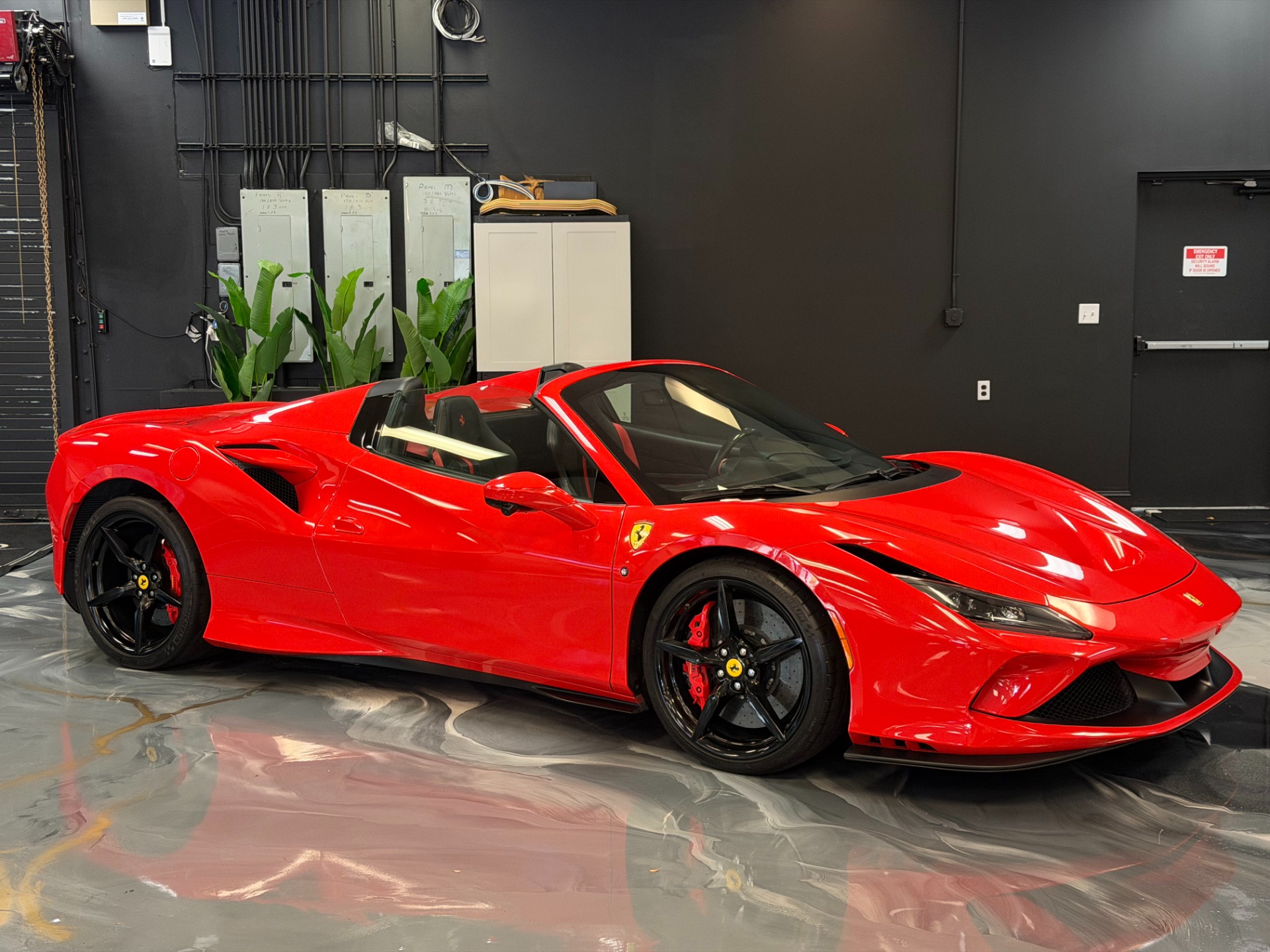 ferrari f8 2021 ZFF93LMA6M0265306 image ferrari f8 2021 ZFF93LMA6M0265306 image