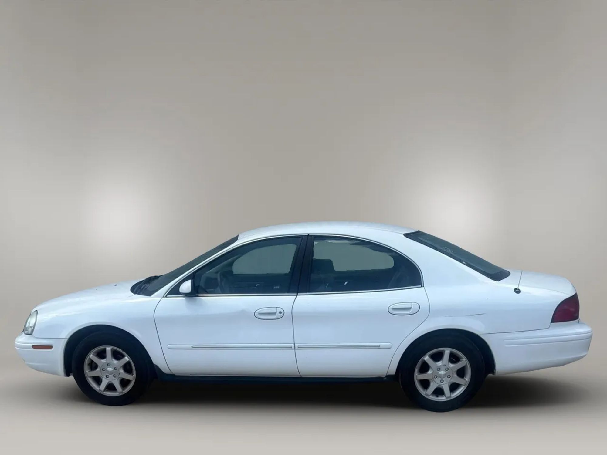 mercury sable 2002 1MEFM50U92G631935 image mercury sable 2002 1MEFM50U92G631935 image