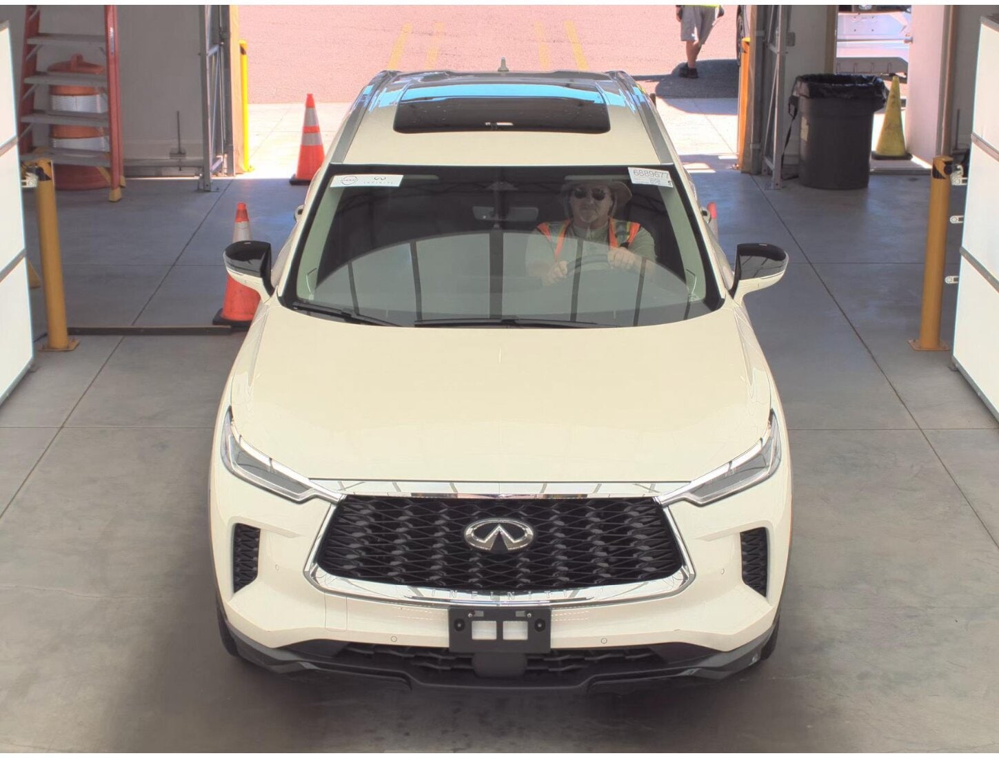 infiniti qx60 2023 5N1DL1FS4PC352879 image infiniti qx60 2023 5N1DL1FS4PC352879 image