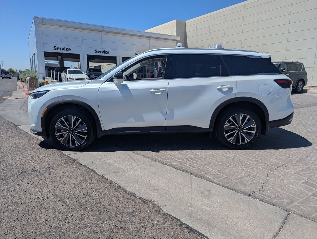 infiniti qx60 2027 5N1AL1F5XVC332906 image infiniti qx60 2027 5N1AL1F5XVC332906 image
