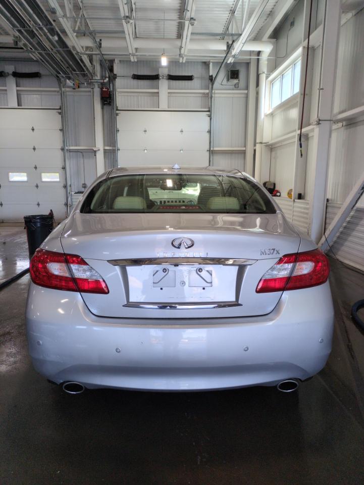 infiniti m 2013 JN1BY1AR8DM603154 image infiniti m 2013 JN1BY1AR8DM603154 image