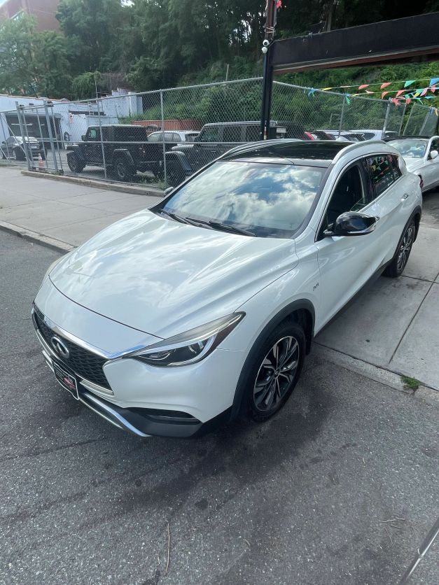 infiniti qx30 2018 SJKCH5CR7JA058693 image infiniti qx30 2018 SJKCH5CR7JA058693 image
