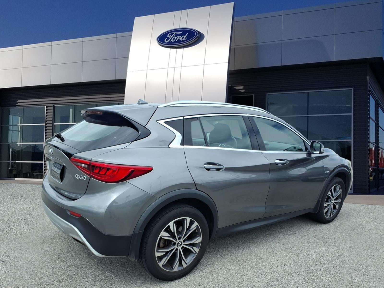infiniti qx30 2017 SJKCH5CR4HA035043 image infiniti qx30 2017 SJKCH5CR4HA035043 image