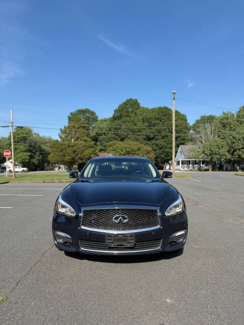 infiniti q70l 2017 JN1AY1PR0HM150026 image infiniti q70l 2017 JN1AY1PR0HM150026 image