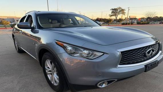 INFINITI QX70 2017 JN8CS1MU9HM143242 image INFINITI QX70 2017 JN8CS1MU9HM143242 image
