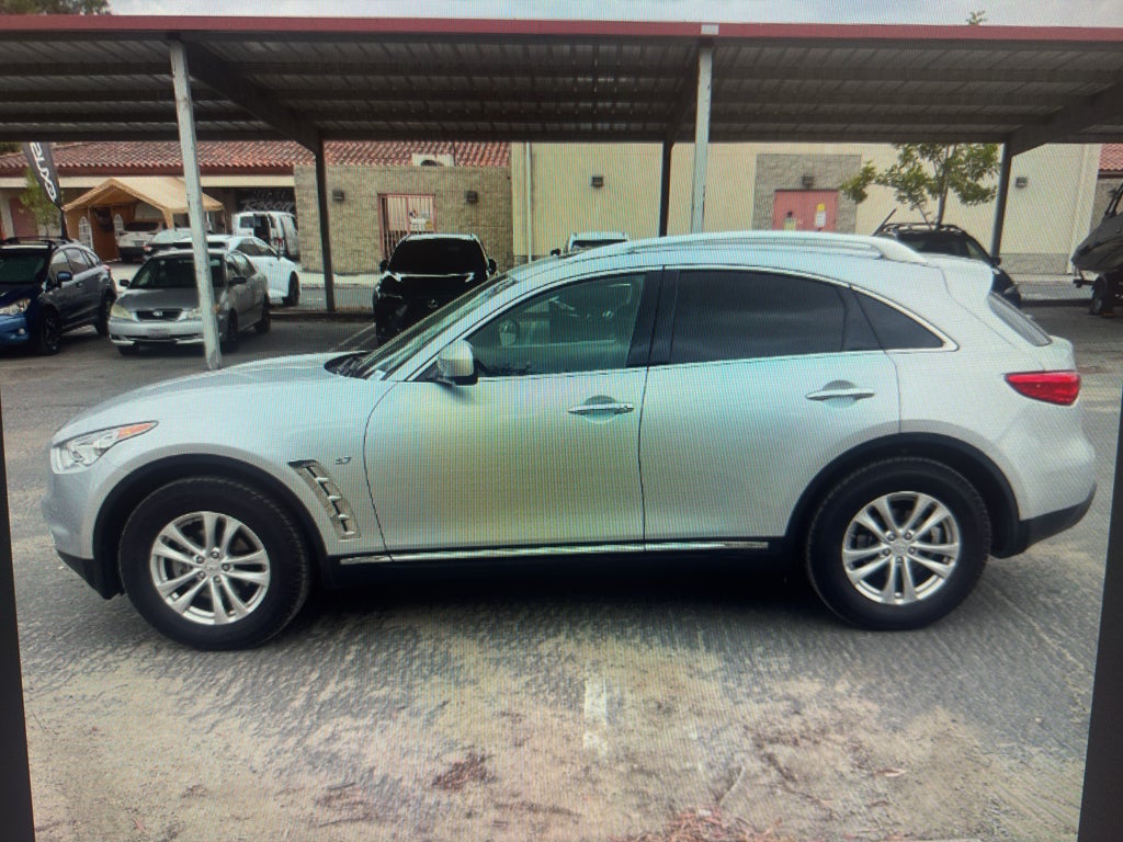 infiniti qx70 2017 JN8CS1MU7HM143871 image infiniti qx70 2017 JN8CS1MU7HM143871 image