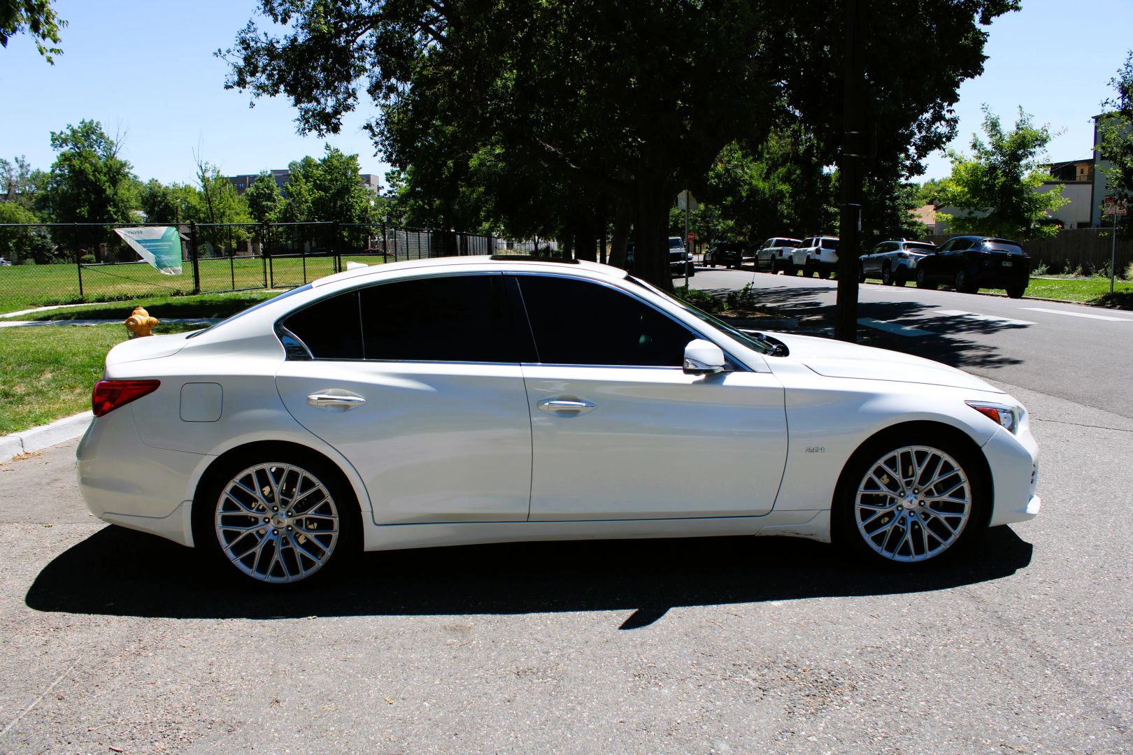 infiniti q50 2017 JN1CV7ARXHM680663 image infiniti q50 2017 JN1CV7ARXHM680663 image