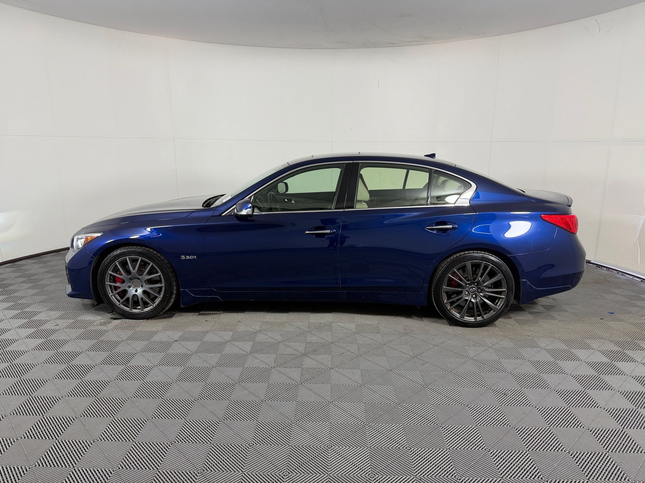 infiniti q50 2017 JN1FV7AP0HM851187 image infiniti q50 2017 JN1FV7AP0HM851187 image