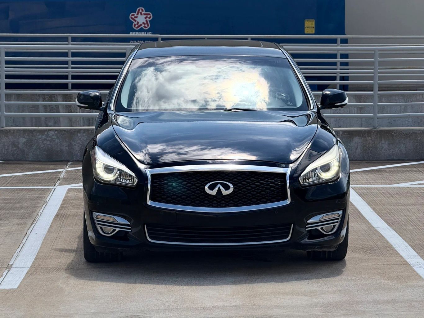 infiniti q70 2016 JN1BY1AR9GM271004 image infiniti q70 2016 JN1BY1AR9GM271004 image