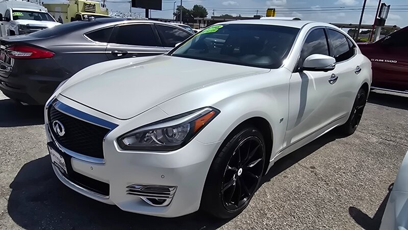 infiniti q70 2016 JN1BY1AR6GM270389 image infiniti q70 2016 JN1BY1AR6GM270389 image