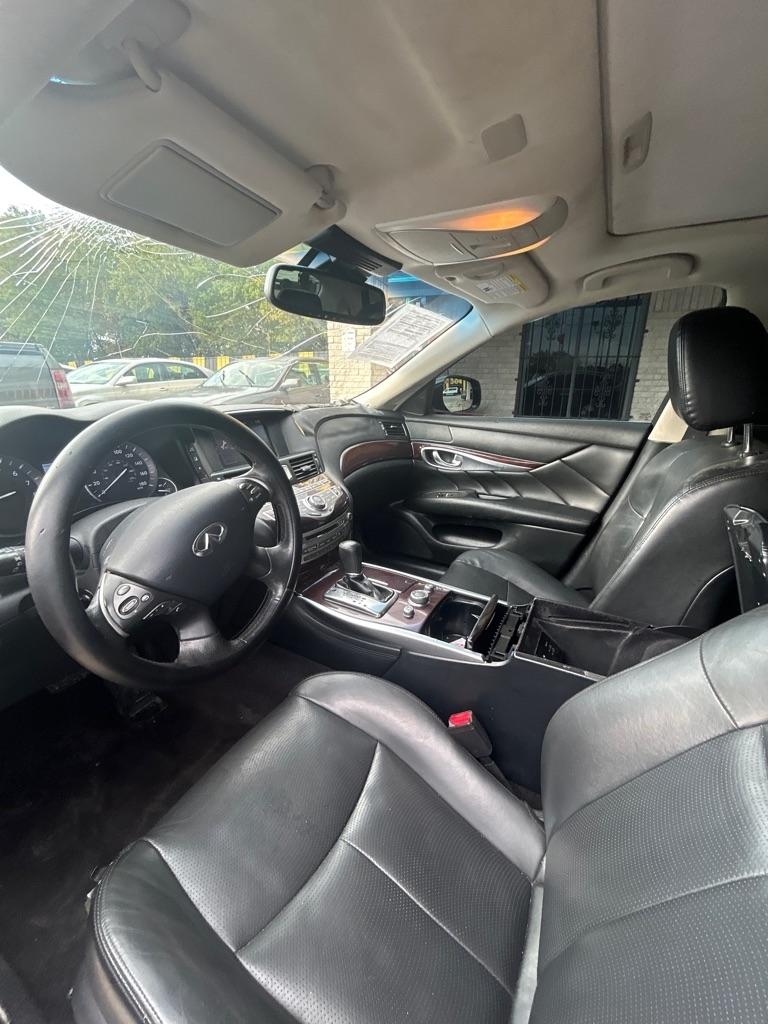 infiniti q70 2018 JN1BY1APXJM180930 image infiniti q70 2018 JN1BY1APXJM180930 image