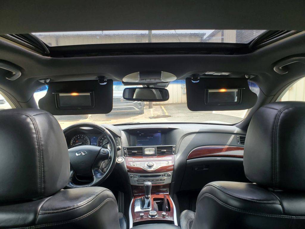 infiniti q70 2017 JN1BY1AP7HM740705 image infiniti q70 2017 JN1BY1AP7HM740705 image