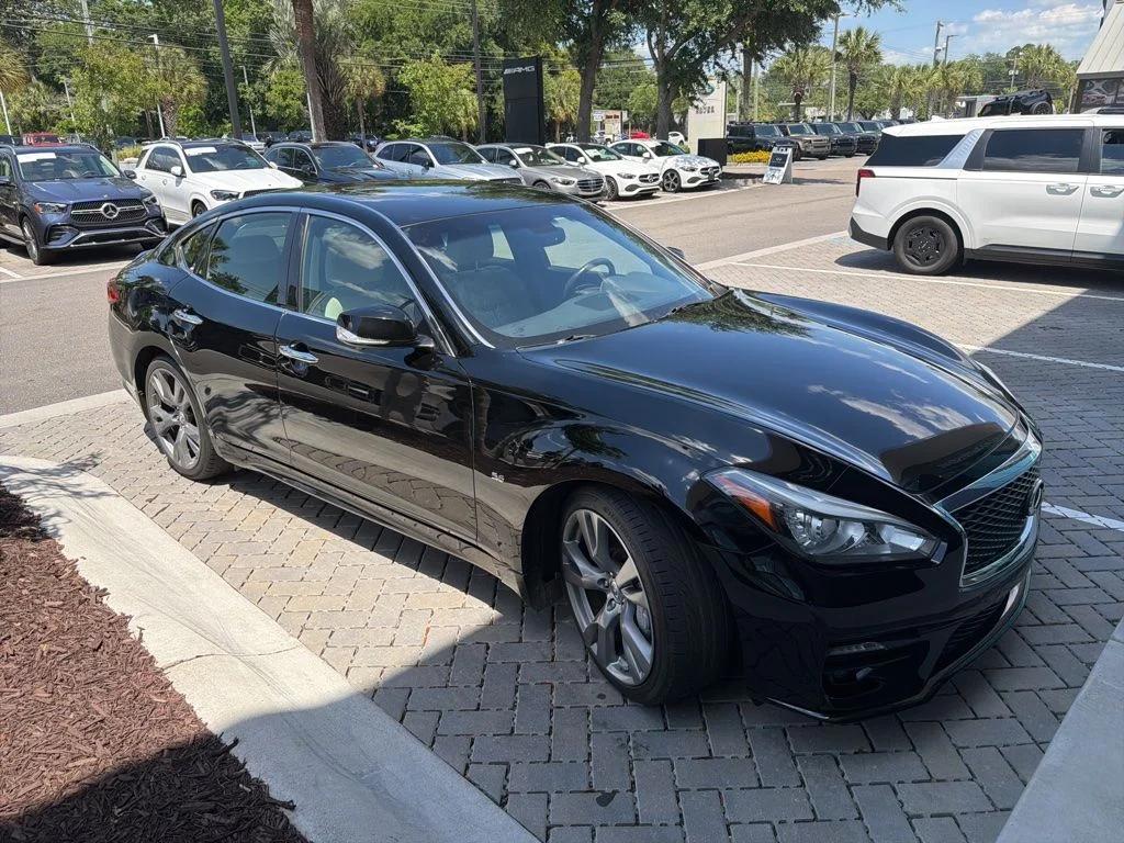 infiniti q70 2017 JN1AY1AP3HM510008 image infiniti q70 2017 JN1AY1AP3HM510008 image