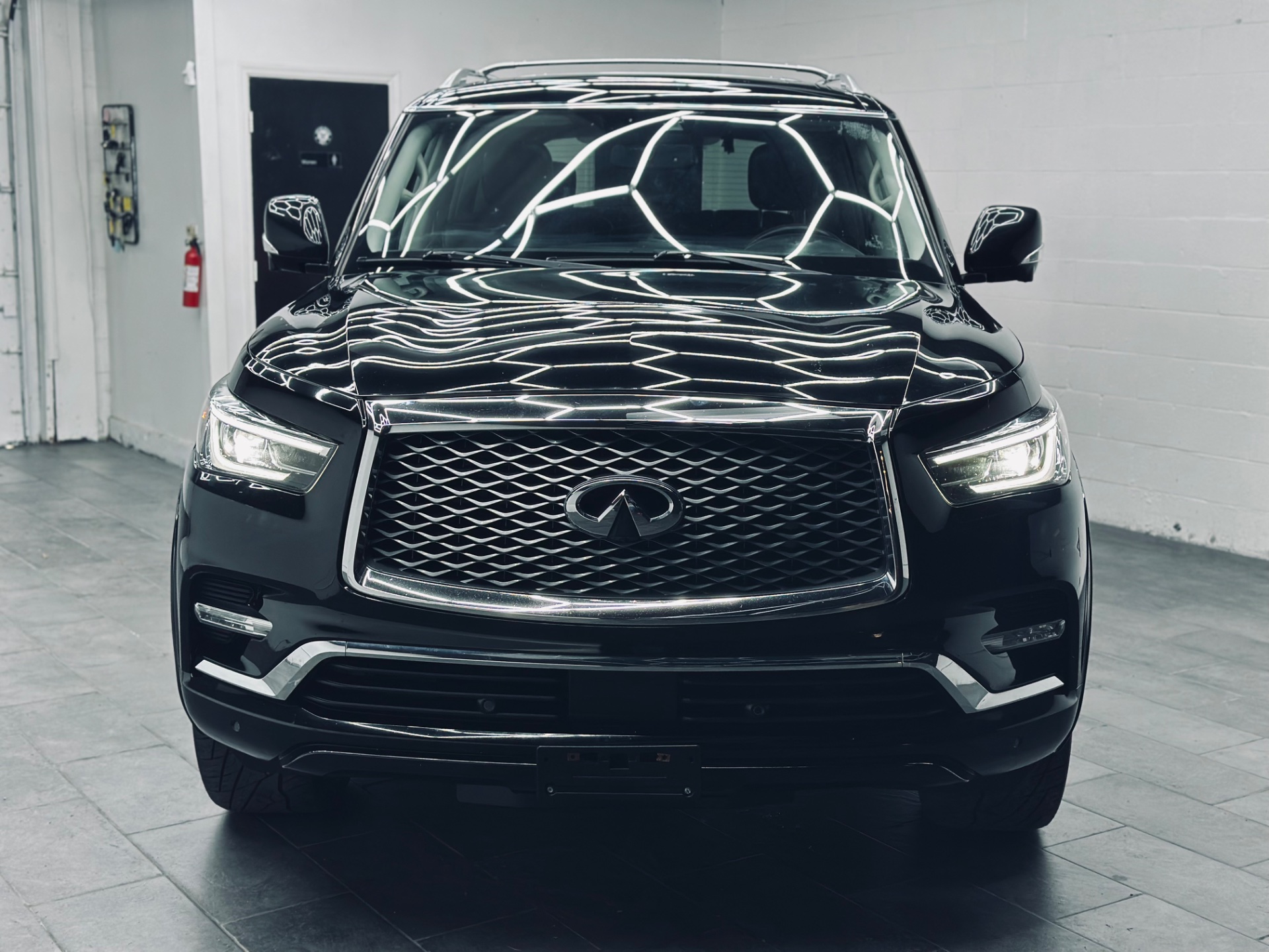 infiniti qx80 2018 JN8AZ2NE0J9195951 image infiniti qx80 2018 JN8AZ2NE0J9195951 image