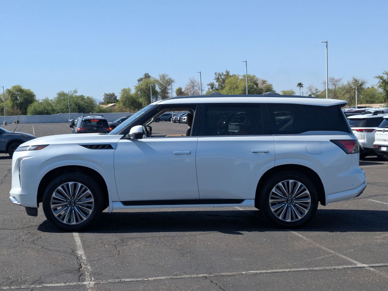 infiniti qx80 2026 JN8AZ3BD5T9210223 image infiniti qx80 2026 JN8AZ3BD5T9210223 image