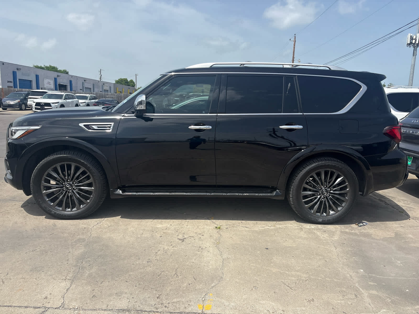 infiniti qx80 2022 JN8AZ2BF0N9742896 image infiniti qx80 2022 JN8AZ2BF0N9742896 image