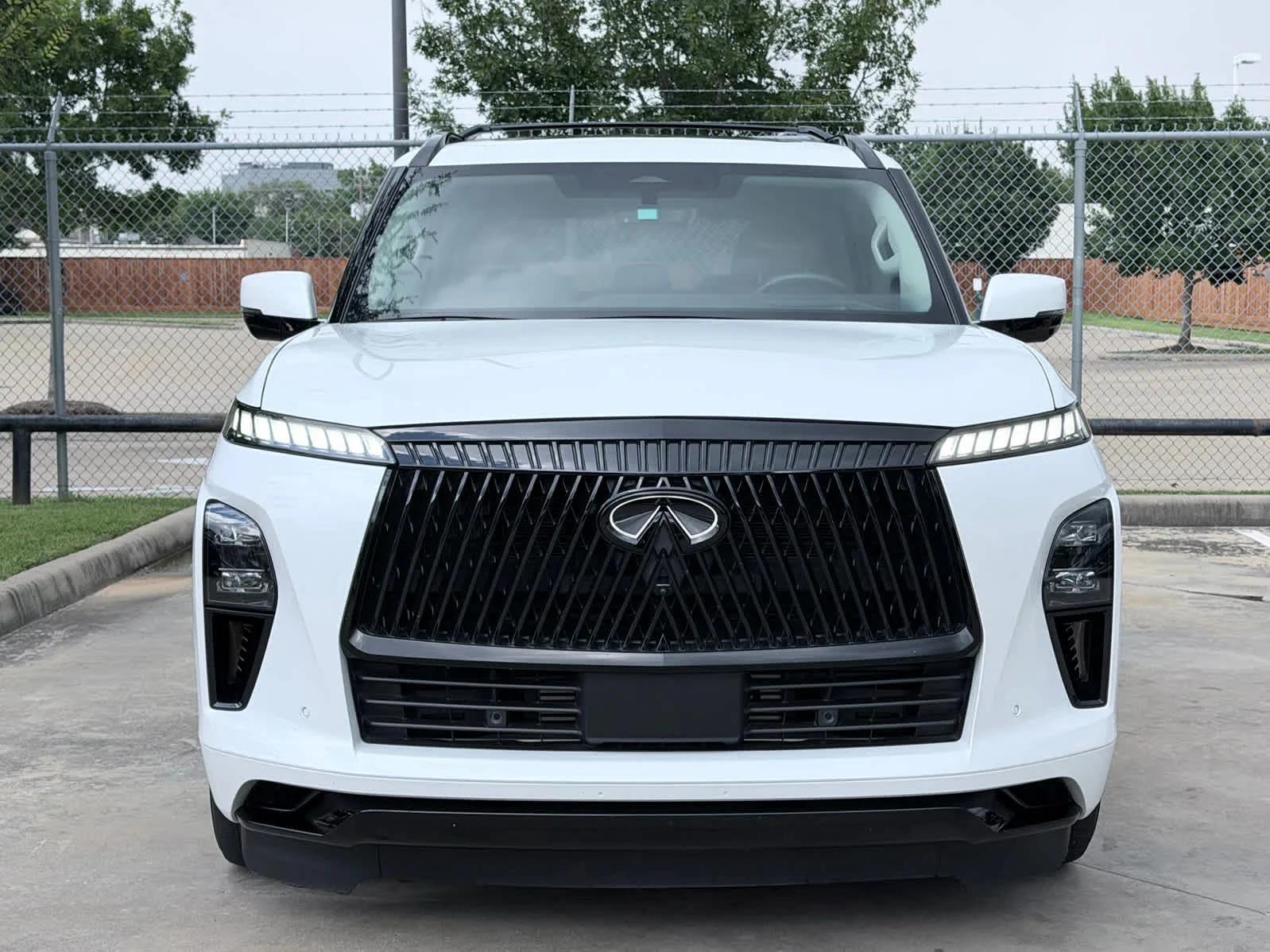 infiniti qx80 2025 JN8AZ3BEXS9701359 image infiniti qx80 2025 JN8AZ3BEXS9701359 image