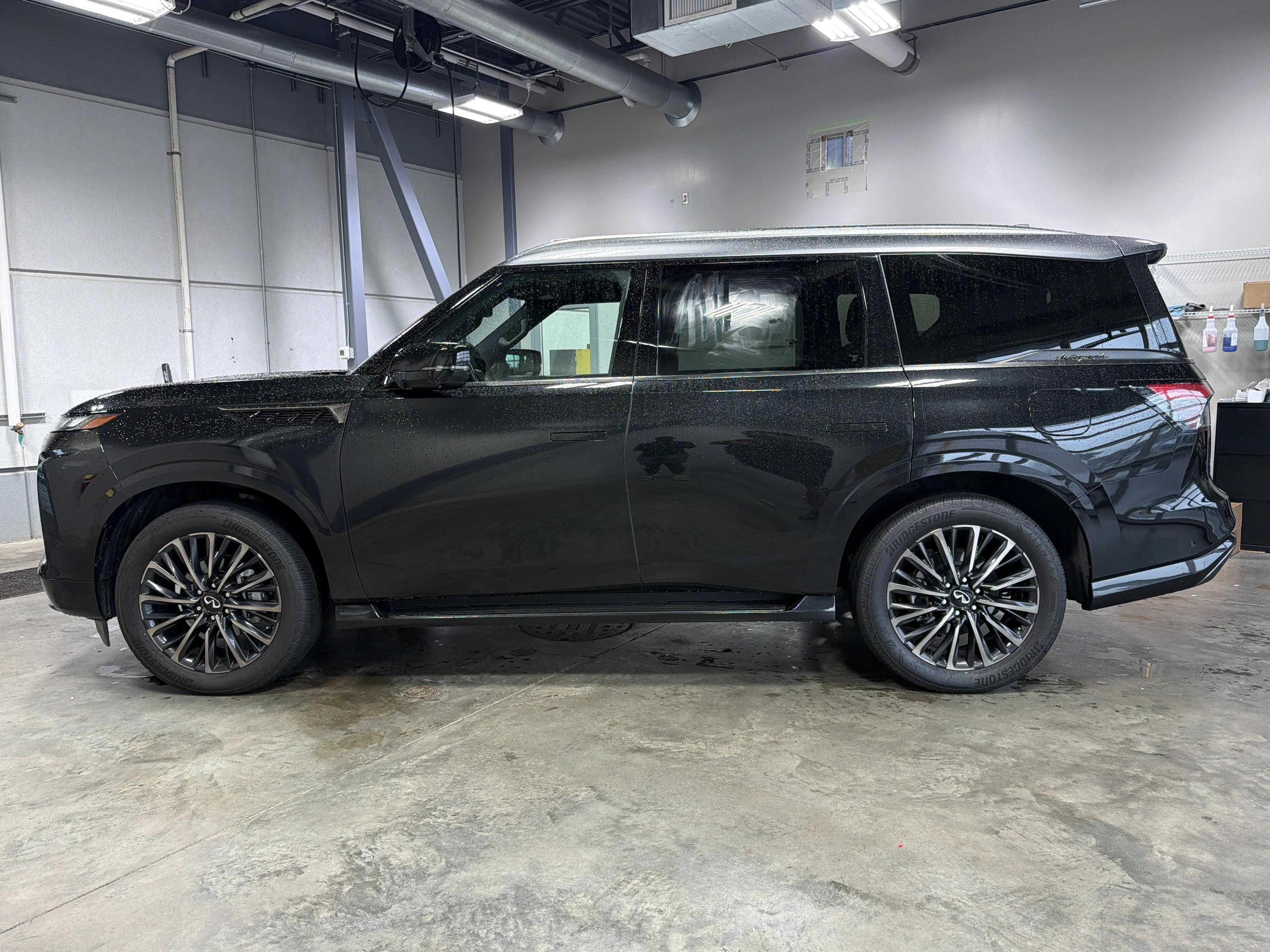 infiniti qx80 2025 JN8AZ3CC2S9601849 image infiniti qx80 2025 JN8AZ3CC2S9601849 image