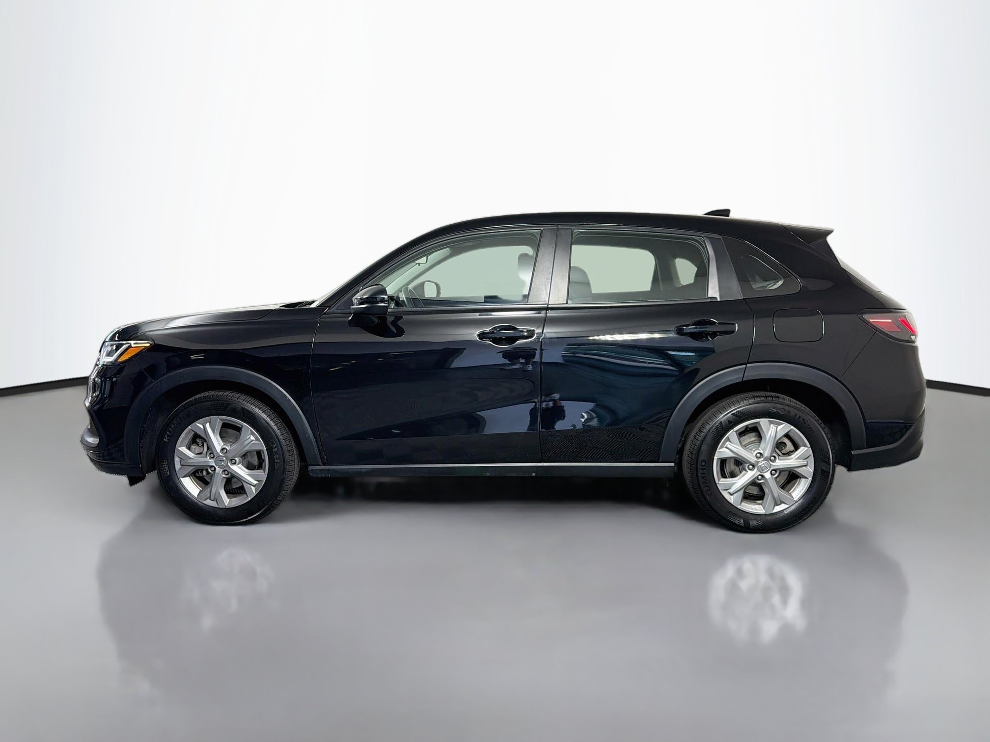 honda hr-v 2023 3CZRZ2H32PM744658 image honda hr-v 2023 3CZRZ2H32PM744658 image