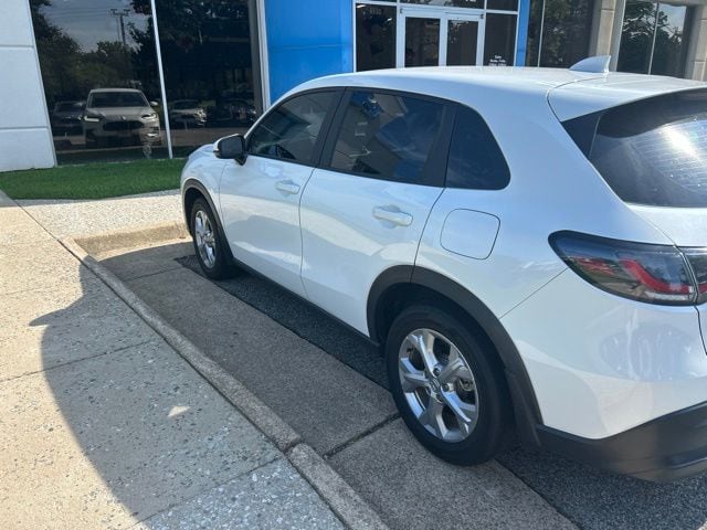 honda hr-v 2023 3CZRZ2H36PM747241 image honda hr-v 2023 3CZRZ2H36PM747241 image