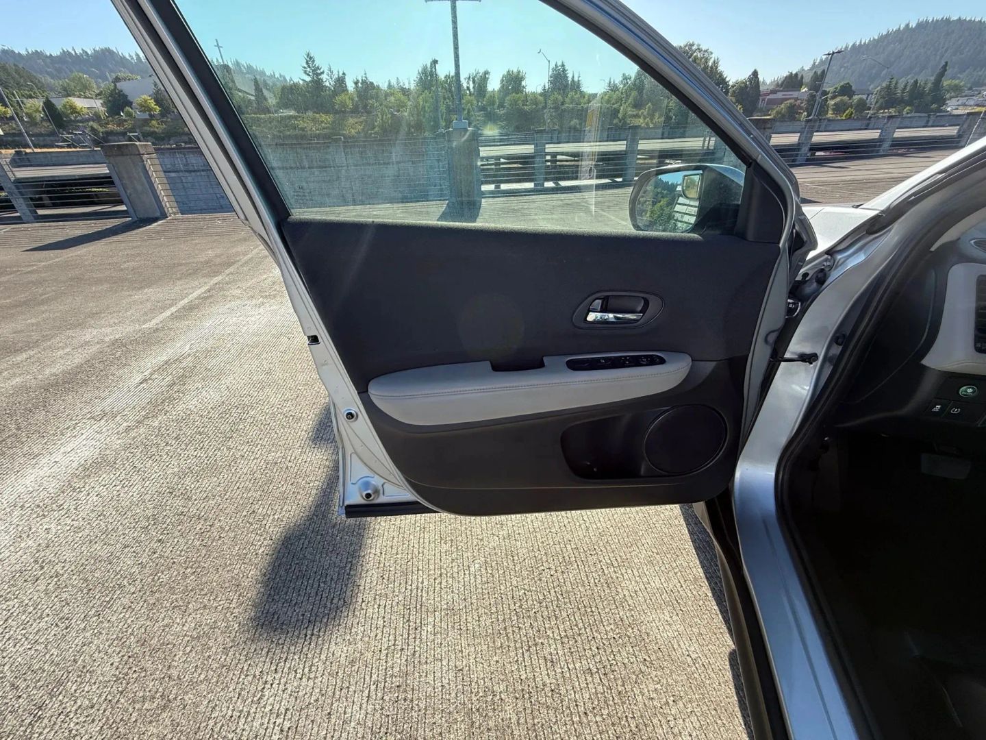 honda hr-v 2019 3CZRU5H34KG703875 image honda hr-v 2019 3CZRU5H34KG703875 image