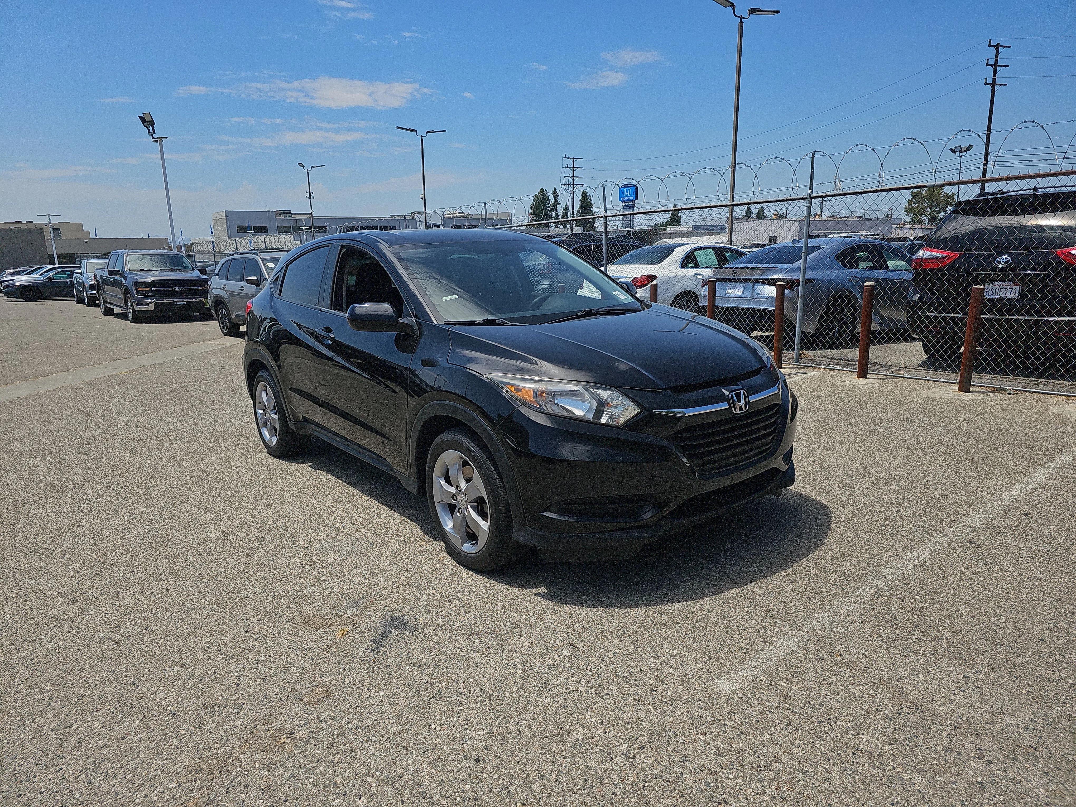 honda hr-v 2018 3CZRU5H32JG703629 image honda hr-v 2018 3CZRU5H32JG703629 image