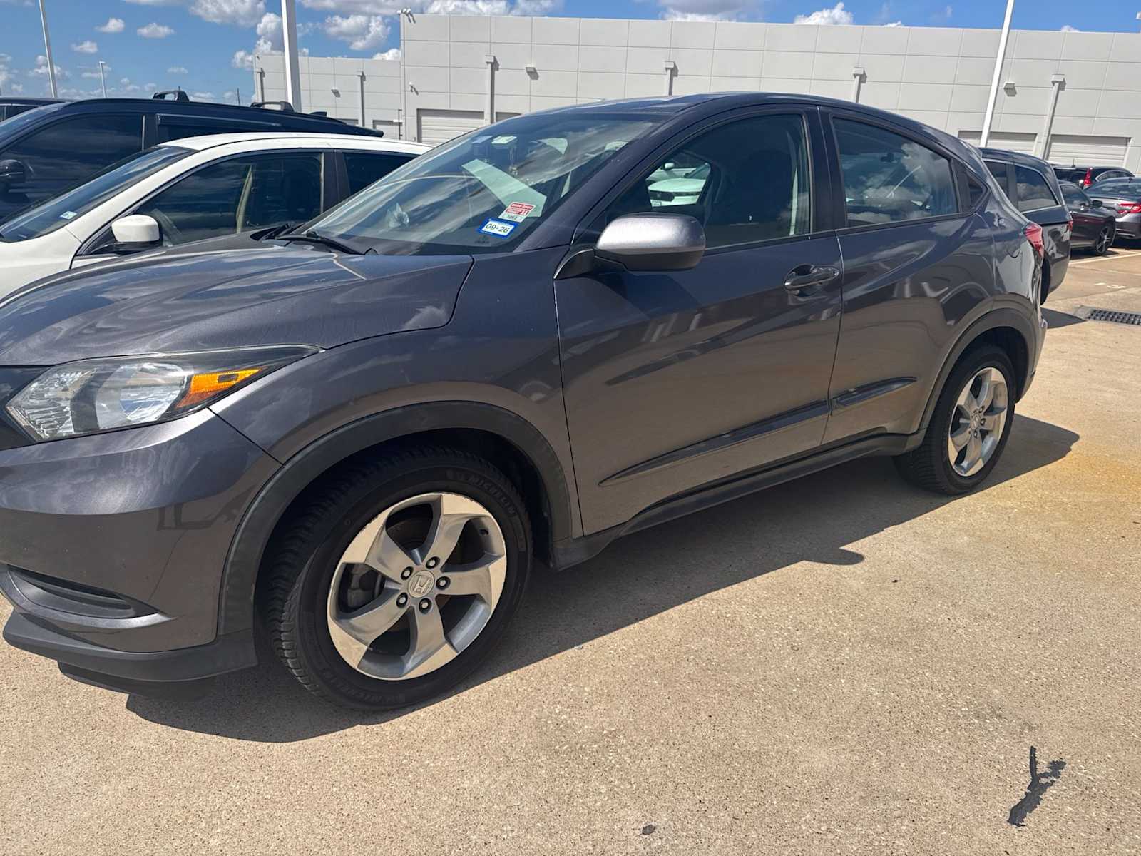 honda hr-v 2018 3CZRU5H37JG702010 image honda hr-v 2018 3CZRU5H37JG702010 image