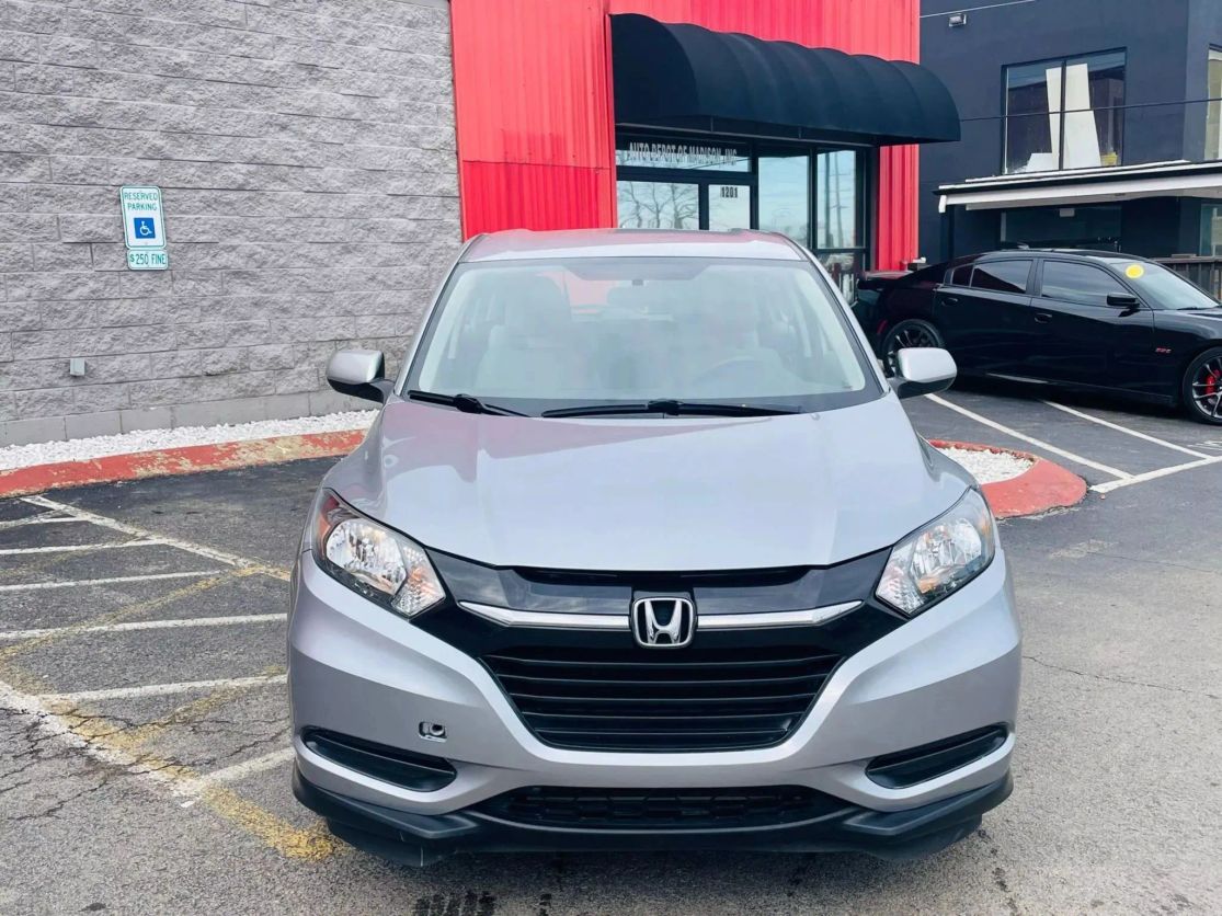 honda hr-v 2017 3CZRU6H33HG704126 image honda hr-v 2017 3CZRU6H33HG704126 image