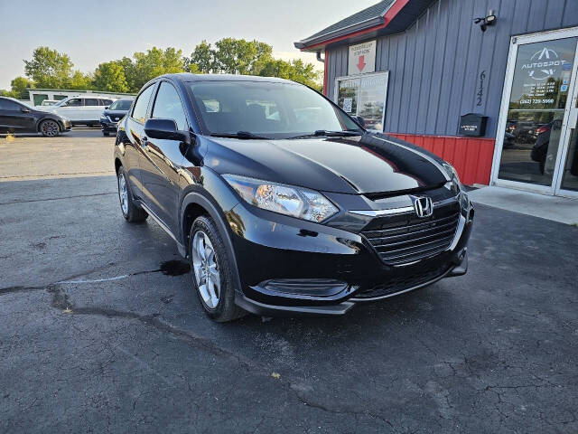 honda hr-v 2017 3CZRU6H37HG705313 image honda hr-v 2017 3CZRU6H37HG705313 image