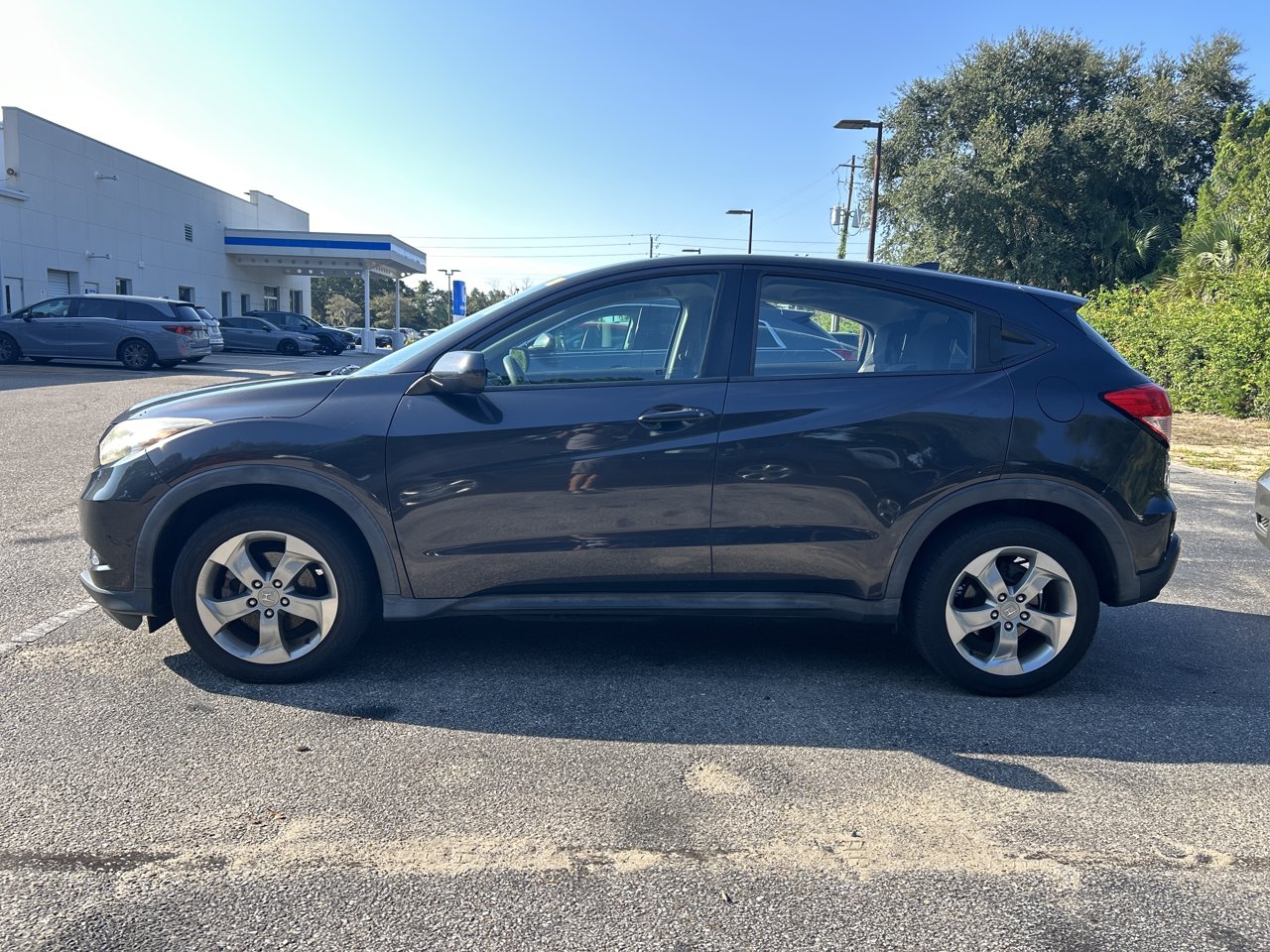 honda hr-v 2017 3CZRU6H33HG704594 image honda hr-v 2017 3CZRU6H33HG704594 image